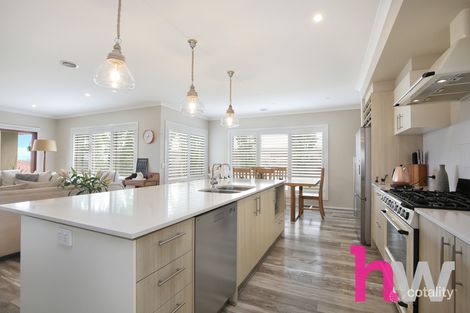Property photo of 31 Spectacle Way Leopold VIC 3224