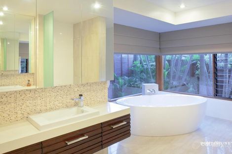 Property photo of 3 Lagoona Drive Noosa Heads QLD 4567