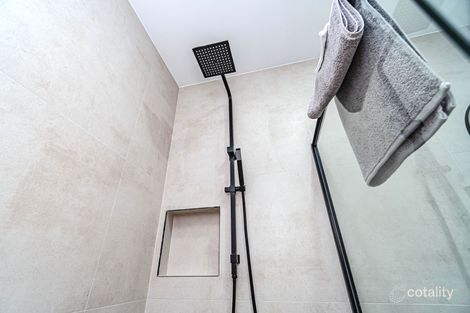 Property photo of 4 Astrea Place Greenvale VIC 3059