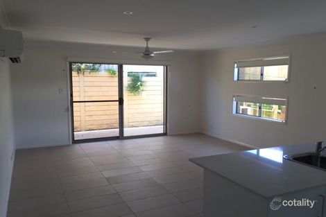 2/7 Carlin St, Glenvale, QLD 4350