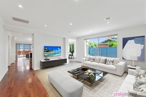 Property photo of 39 Stringy Bark Circuit Pakenham VIC 3810