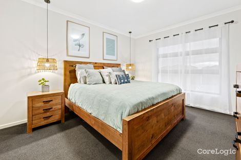 Property photo of 28 Dawley Circuit Werribee VIC 3030