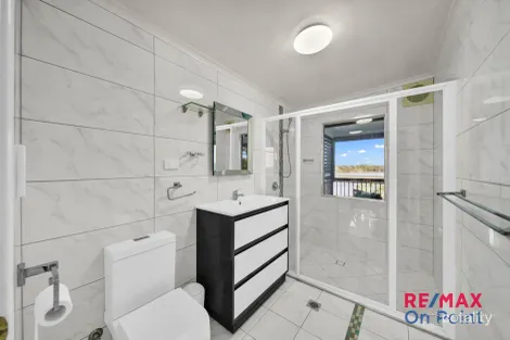 Property photo of 22 Calmwaters Crescent Macleay Island QLD 4184