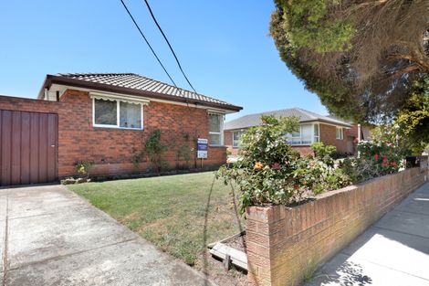Property photo of 1/15-17 Kangaroo Road Murrumbeena VIC 3163