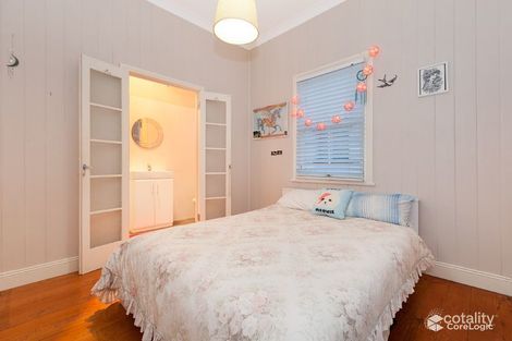 Property photo of 15 Storie Street Red Hill QLD 4059