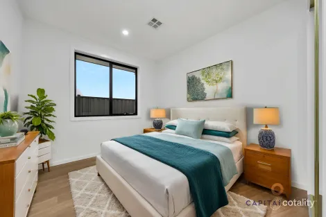 Property photo of 21 Butterfly Crescent Mickleham VIC 3064