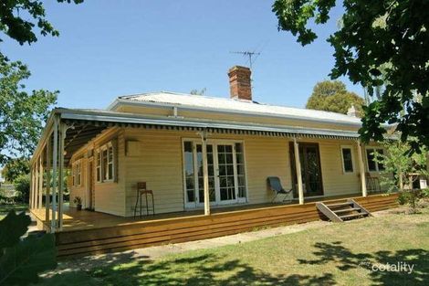 Property photo of 13 Cardigan Street Endeavour Hills VIC 3802