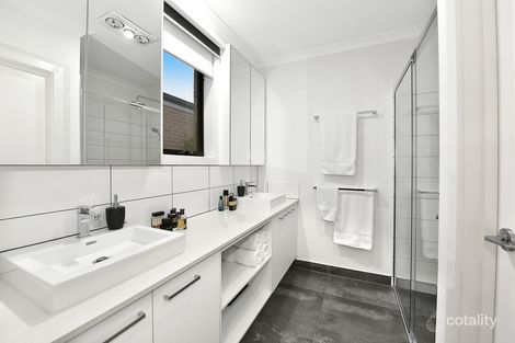 Property photo of 52 Mackenzie Drive Wollert VIC 3750