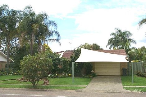 16 Bedivere St, Carindale, QLD 4152