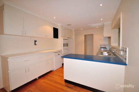 Property photo of 18 Tonyl Court Greensborough VIC 3088