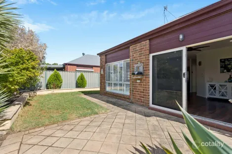 Property photo of 2 Harbour Lane Mawson Lakes SA 5095