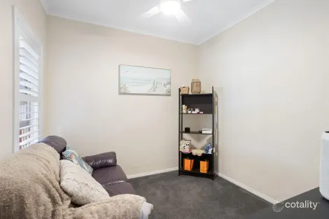 Property photo of 2 Harbour Lane Mawson Lakes SA 5095