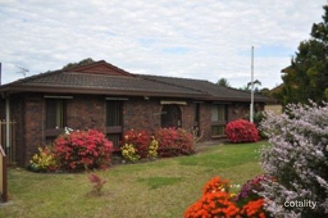 16 Jasmine Dr, Bomaderry, NSW 2541