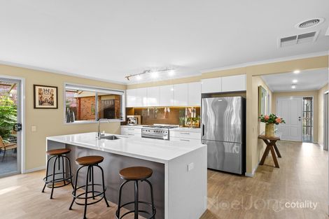 Property photo of 2 Glenhelen Place Wonga Park VIC 3115