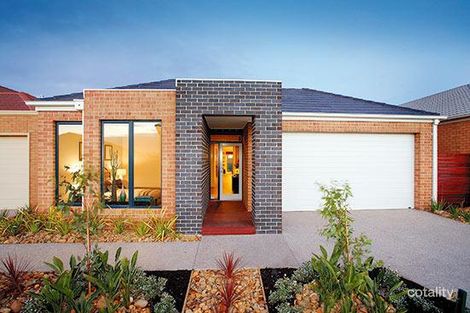 Property photo of 30 Maxwell Street Point Cook VIC 3030