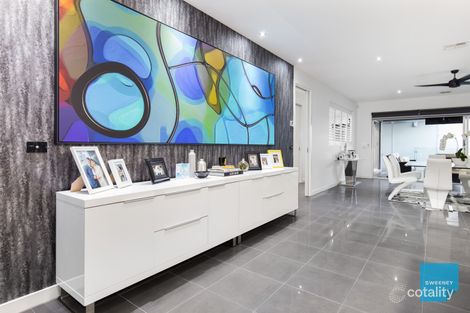 Property photo of 13 The Grange Caroline Springs VIC 3023
