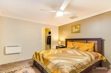 Property photo of 30 Lilyturf Drive Tarneit VIC 3029