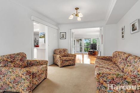 Property photo of 29 Lomond Drive Glen Waverley VIC 3150