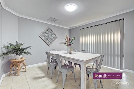 13 Neilson St, Hammond Park, WA 6164