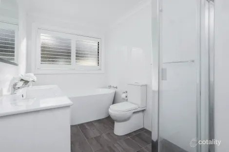 Property photo of 6 Rosebery Street Heathcote NSW 2233