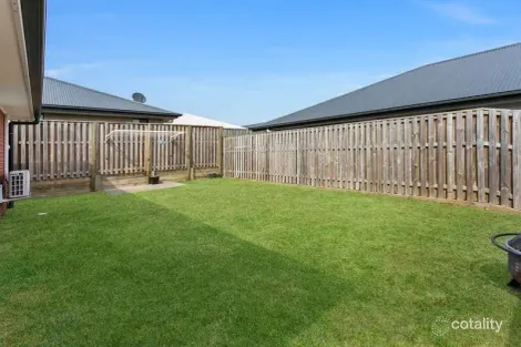 Property photo of 8 Fleming Street Logan Reserve QLD 4133