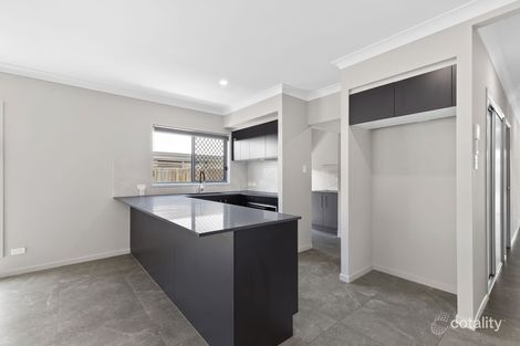 Property photo of 15 Lacewing Crescent Bahrs Scrub QLD 4207