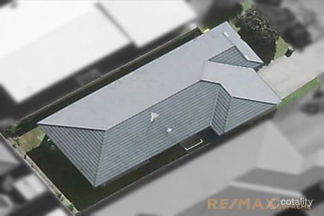 Property photo of 3 Mieka Crescent Pimpama QLD 4209