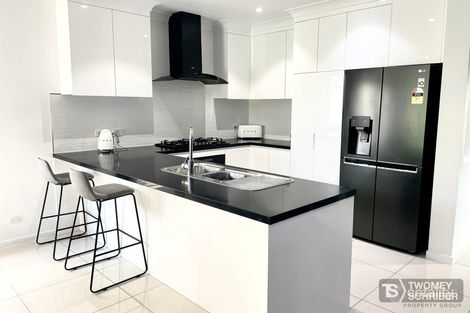 Property photo of 7 Eluma Mews Smithfield QLD 4878
