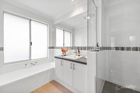 Property photo of 10 Weld Road Palmyra WA 6157