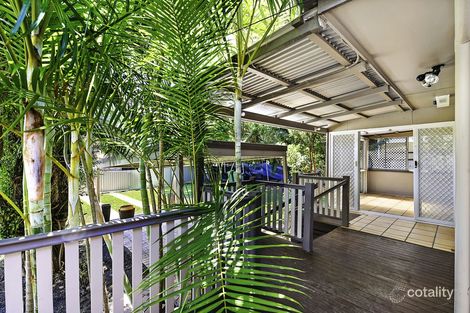 Property photo of 17 Algona Street Labrador QLD 4215