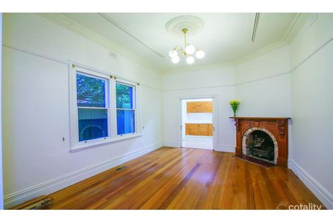 Property photo of 16 Albert Street Daylesford VIC 3460
