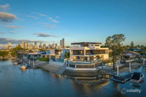 Property photo of 15 Cresta Court Broadbeach Waters QLD 4218