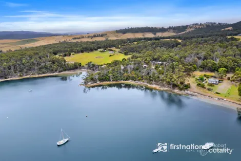Property photo of 82 Wisbys Road North Bruny TAS 7150