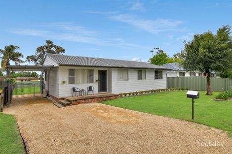 8 Seaward Ave, Scone, NSW 2337