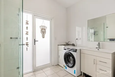 Property photo of 29 Grandview Drive Newport NSW 2106