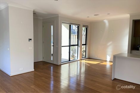 Property photo of 28 Pixel Circuit Coburg North VIC 3058