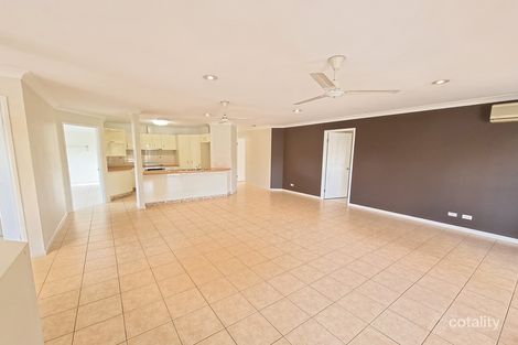 Property photo of 14 Leighanne Crescent Arundel QLD 4214