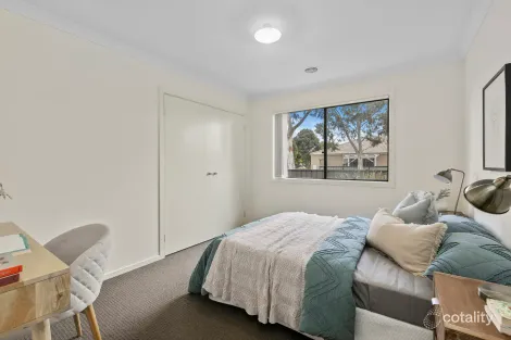 Property photo of 22 Wickford Road Tarneit VIC 3029