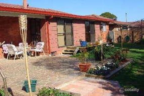 Property photo of 4 Lille Place Milperra NSW 2214