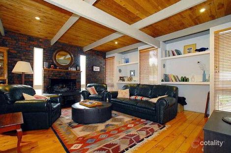 Property photo of 4 Back Road Sherbrooke VIC 3789