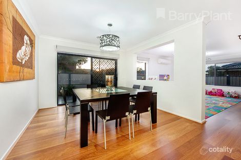 Property photo of 9 Dunbarrim Avenue Cairnlea VIC 3023