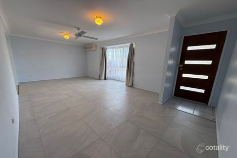 Property photo of 3 Fenwood Close Boronia Heights QLD 4124