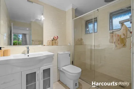 Property photo of 6 Saintsbury Crescent Dandenong North VIC 3175