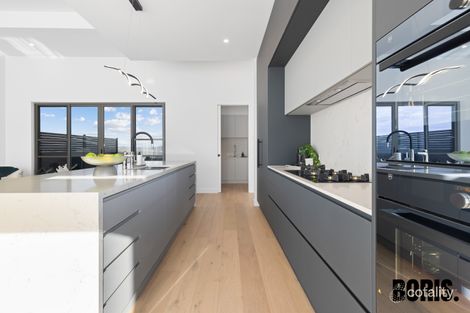 Property photo of 14 Temple Terrace Denman Prospect ACT 2611