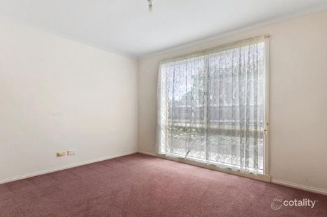 Property photo of 15 Laurel Crescent Carrum Downs VIC 3201
