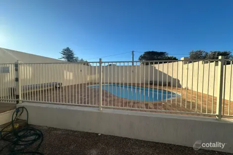 9/1 Beach Rd, Hawks Nest, NSW 2324
