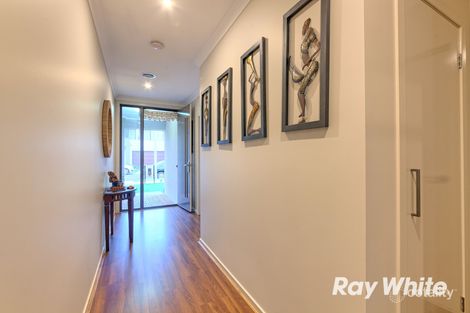 Property photo of 3 Echinacea Street Truganina VIC 3029