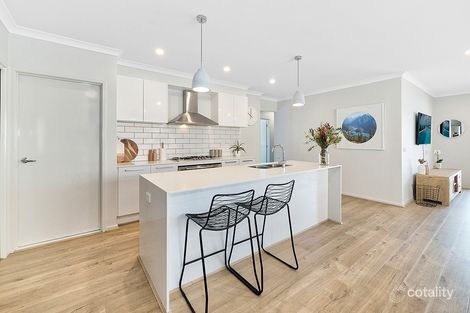 Property photo of 44 Wilmington Avenue Cranbourne West VIC 3977