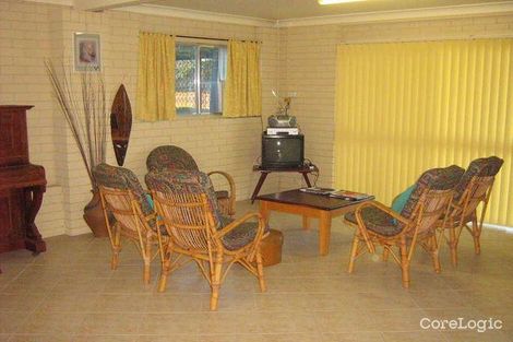 Property photo of 22 Blackall Street Dingo QLD 4702