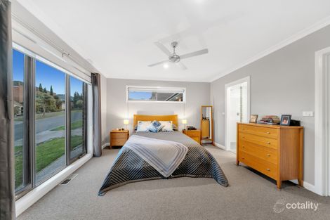 Property photo of 26 Glenview Rise Berwick VIC 3806